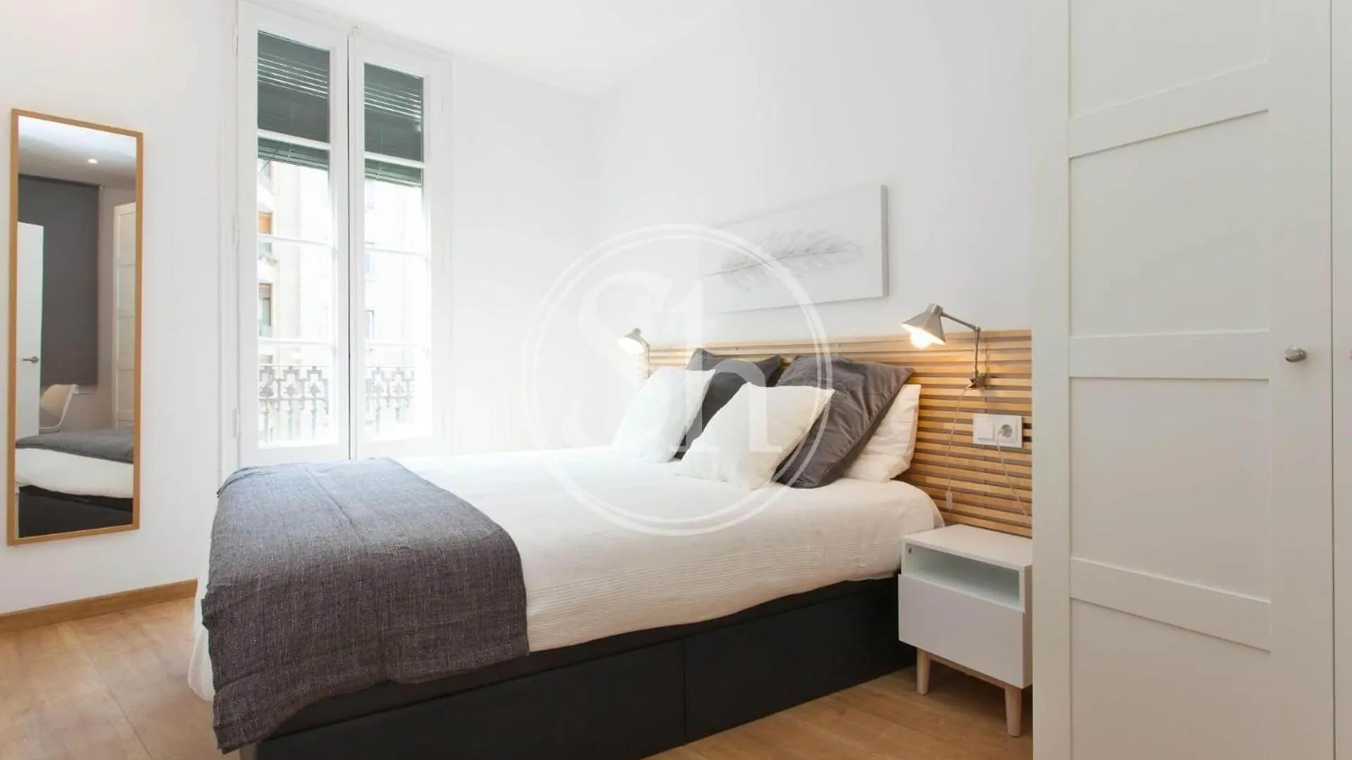Apartamento Moderno En Urgell Apartment Barcelona